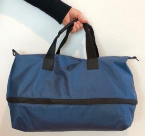 picture of lightweight suitcase